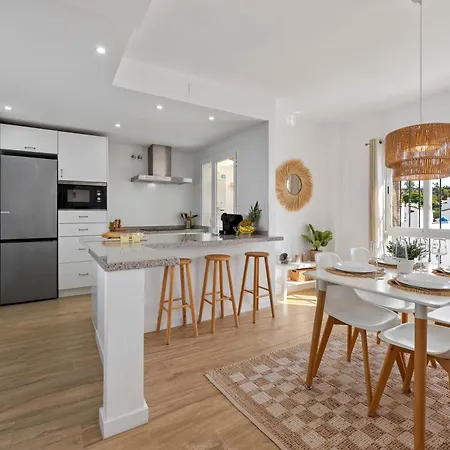 Appartamento 146-charming 2-bedroom Penthouse, Marbella-close To Puerto Banus Marbella
