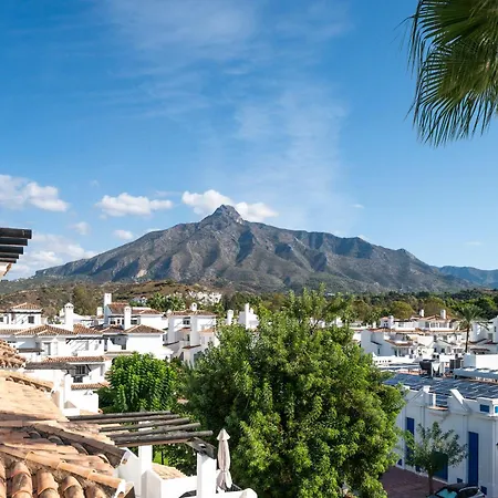 146-charming 2-bedroom Penthouse, Marbella-close To Puerto Banus *